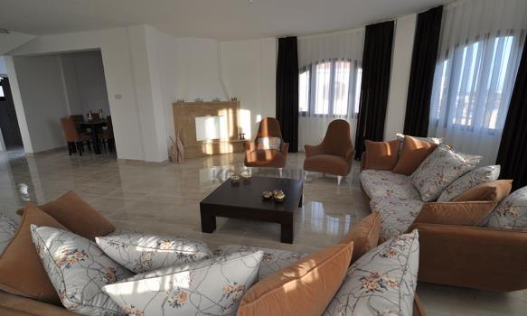 3+1 Villa For Sale | High Rental Yield Investment Opportunity - İskele Bahçeler