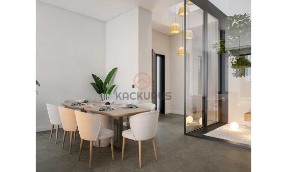 Elegantes Villa Leben Zum Verkauf, Das Die Natur Umarmt