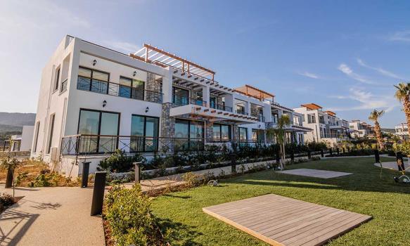 For Sale 2+1 Top Floor Apartments and Penthouse in Esentepe